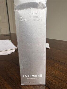 La Prairie Silver Toned Skin Caviar Essence-in-Lotion